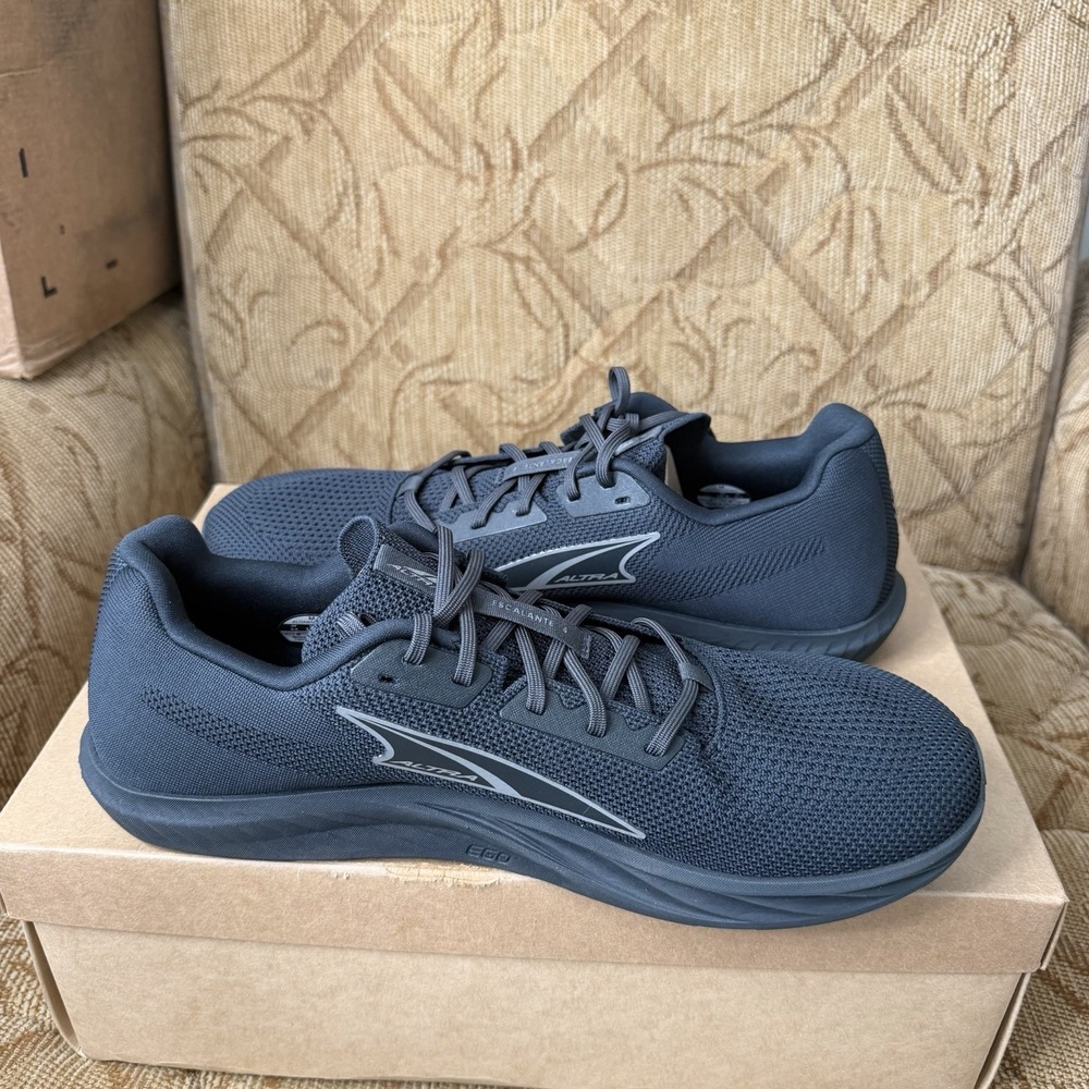 Altra Escalante 4 Mens Size 10.5 Triple Black Running Sneaker Shoe AL0A85NE001 - Picture 2 of 9